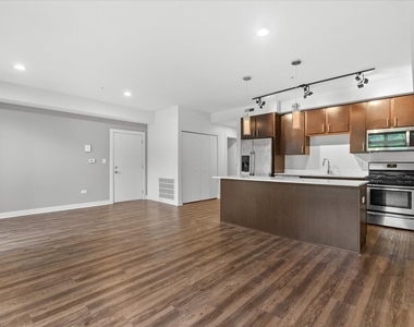 500 N Northwest Highway - Photo Thumbnail 1