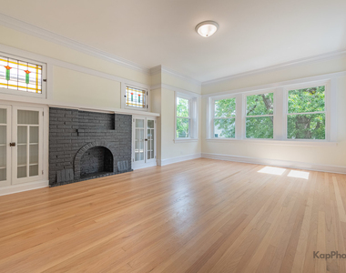 3818 N Kimball Avenue - Photo Thumbnail 2