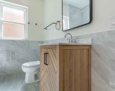3818 N Kimball Avenue - Photo Thumbnail 22