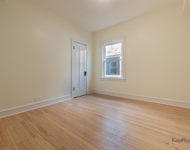 3818 N Kimball Avenue - Photo Thumbnail 17