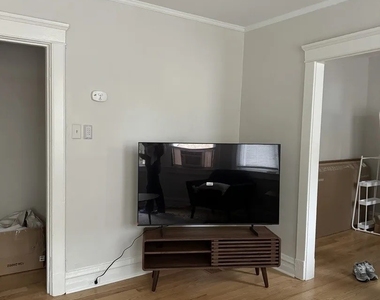 1119 Garnett Place - Photo Thumbnail 6