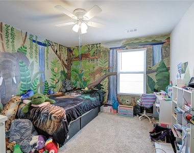 286 Belmont Drive - Photo Thumbnail 30