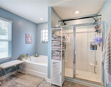 286 Belmont Drive - Photo Thumbnail 37