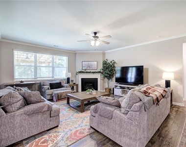 286 Belmont Drive - Photo Thumbnail 11
