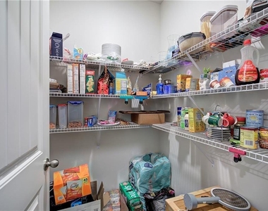 286 Belmont Drive - Photo Thumbnail 22