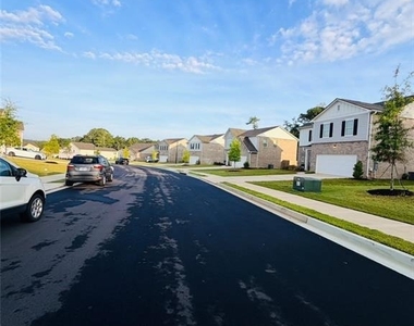 2498 Argento Circle - Photo Thumbnail 2