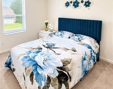 2498 Argento Circle - Photo Thumbnail 27