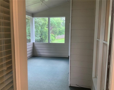 1762 Shady Hill Road Ne - Photo Thumbnail 37