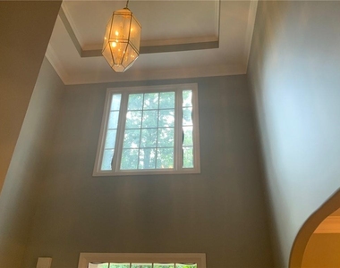 1762 Shady Hill Road Ne - Photo Thumbnail 4