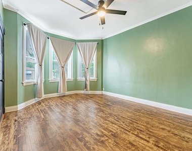 2636 Ridgeland Avenue - Photo Thumbnail 1