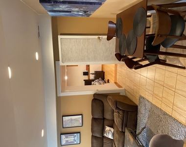2652 N Wilton Avenue - Photo Thumbnail 1