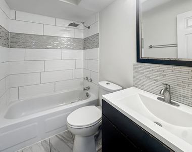 1471 N Winslowe Drive - Photo Thumbnail 2