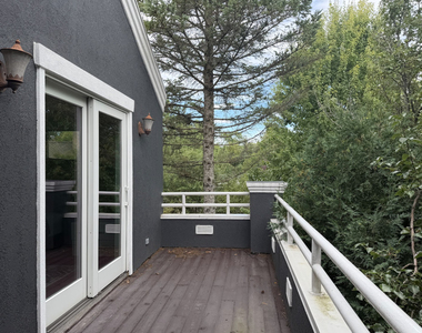 2305 Tennyson Lane - Photo Thumbnail 43