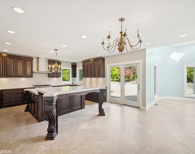 2305 Tennyson Lane - Photo Thumbnail 17