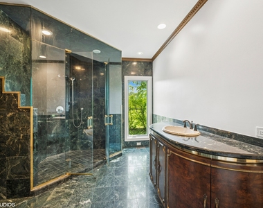 2305 Tennyson Lane - Photo Thumbnail 26