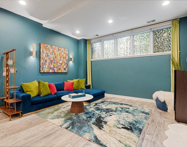 4842 N Damen Avenue - Photo Thumbnail 14