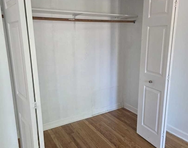 6418 N Albany Avenue - Photo Thumbnail 7