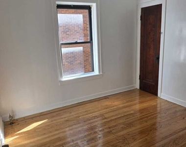6418 N Albany Avenue - Photo Thumbnail 6