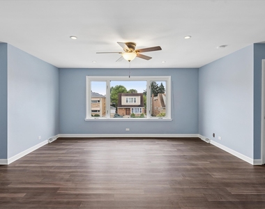 6122 W Leland Avenue - Photo Thumbnail 3