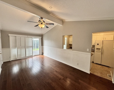 4316 El Rancho Drive - Photo Thumbnail 7