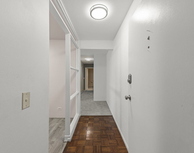 2640 Mitchell Drive - Photo Thumbnail 3