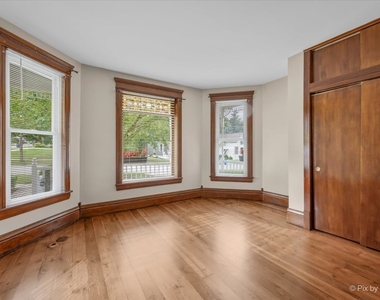 202 N 5th Street - Photo Thumbnail 15