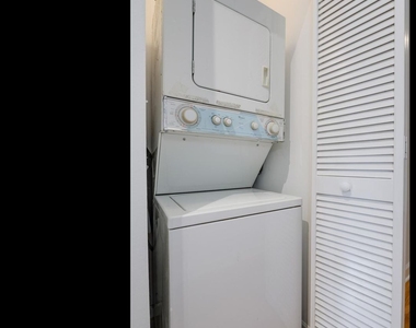 6015 N Mozart Street - Photo Thumbnail 19