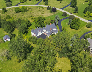 45w235 Hillview Lane - Photo Thumbnail 28