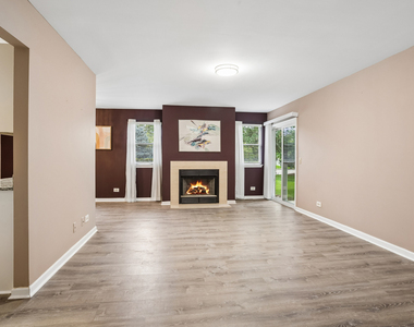 210 Glasgow Lane - Photo Thumbnail 3