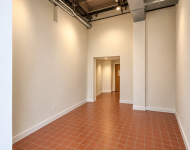 902 1/2 N Main Street - Photo Thumbnail 11