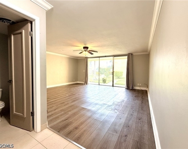 1608 Se 28th Terrace - Photo Thumbnail 11