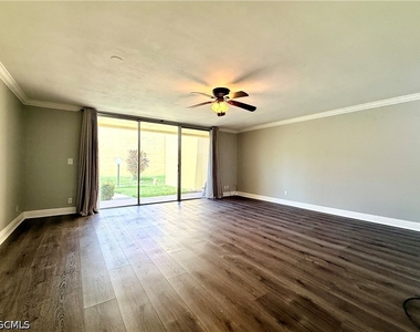 1608 Se 28th Terrace - Photo Thumbnail 3