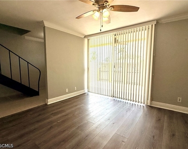 1608 Se 28th Terrace - Photo Thumbnail 9
