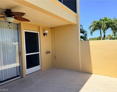 1608 Se 28th Terrace - Photo Thumbnail 29
