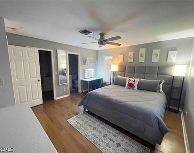 6701 Canton Street - Photo Thumbnail 5