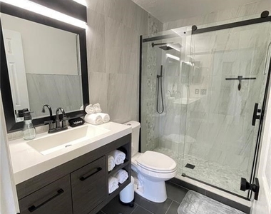6701 Canton Street - Photo Thumbnail 10