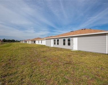 18295 Gibraltar Lane - Photo Thumbnail 14