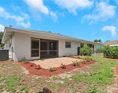 1626 Orchid Boulevard - Photo Thumbnail 22