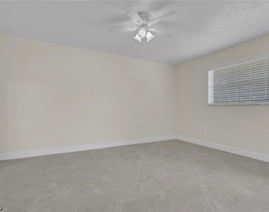 1626 Orchid Boulevard - Photo Thumbnail 13