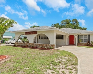 1626 Orchid Boulevard - Photo Thumbnail 21