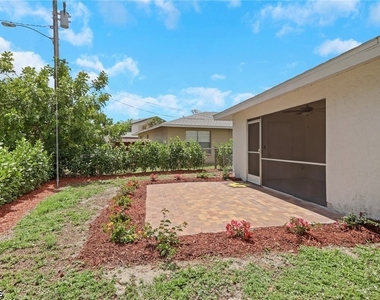 1626 Orchid Boulevard - Photo Thumbnail 23