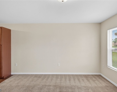 18303 Gibraltar Lane - Photo Thumbnail 5