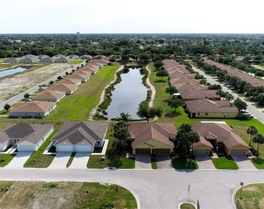 18303 Gibraltar Lane - Photo Thumbnail 33