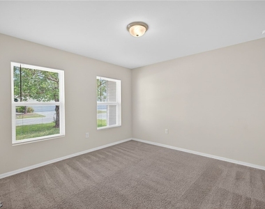 18303 Gibraltar Lane - Photo Thumbnail 10