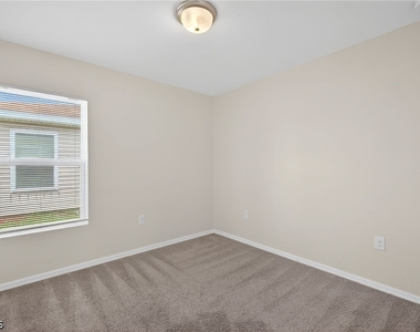 18303 Gibraltar Lane - Photo Thumbnail 16