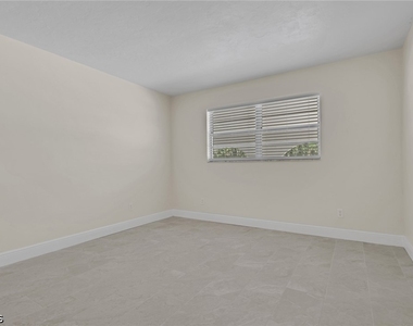 1628 Orchid Boulevard - Photo Thumbnail 12