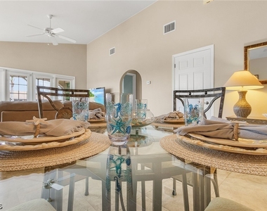 4546 Se 6th Place - Photo Thumbnail 23