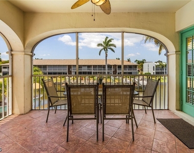 4546 Se 6th Place - Photo Thumbnail 17