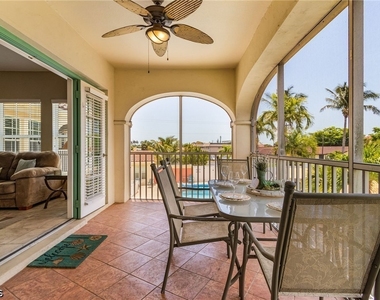 4546 Se 6th Place - Photo Thumbnail 21