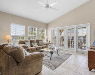 4546 Se 6th Place - Photo Thumbnail 15